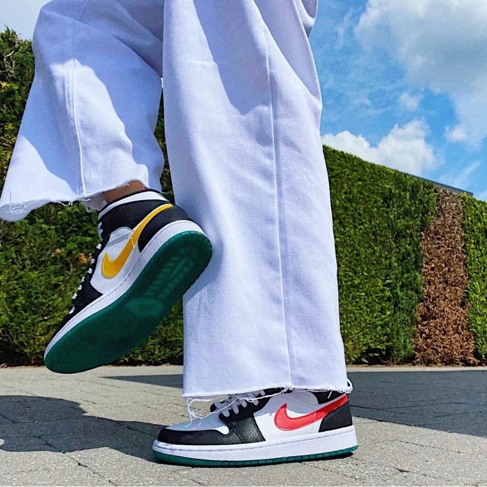 Nike Air Jordan 1 Mid Alternate Swooshes